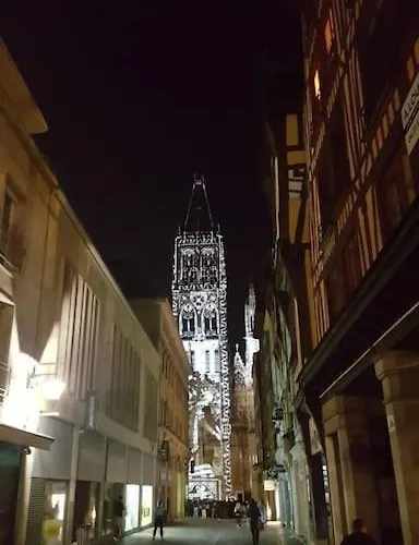 De Charme Centre Apartment Rouen